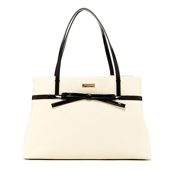kate spade Handbags - Kate Spade Ruthie Park Pebbled Leather Elena Bow Tote in Fresh Cream